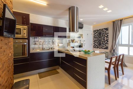 Sala/Cozinha de apartamento à venda com 2 quartos, 80m² em Jardins, São Paulo