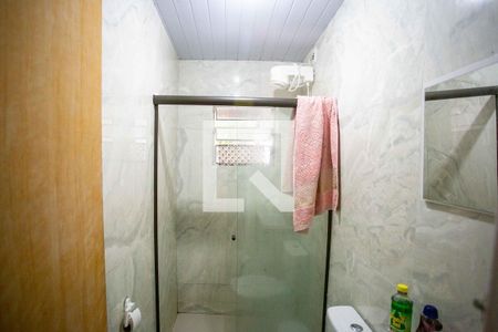Banheiro da Suíte de casa à venda com 1 quarto, 650m² em Sete Praias, Diadema