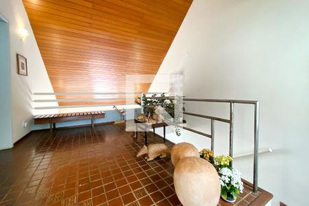 Hall escada de casa à venda com 4 quartos, 370m² em Santa Lúcia, Belo Horizonte