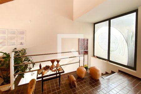Hall escada de casa à venda com 4 quartos, 370m² em Santa Lúcia, Belo Horizonte