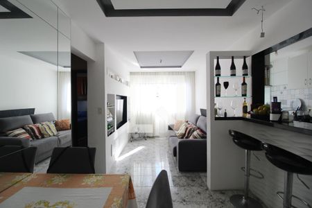 Sala de apartamento à venda com 2 quartos, 50m² em Jacarepaguá, Rio de Janeiro