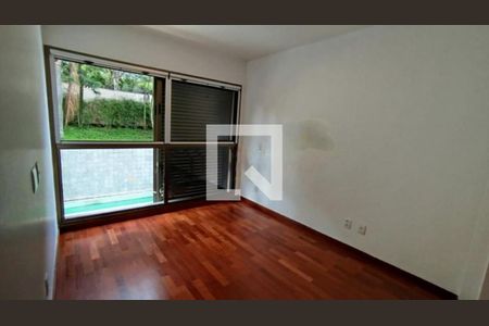 Apartamento para alugar com 3 quartos, 160m² em Alto de Pinheiros, São Paulo