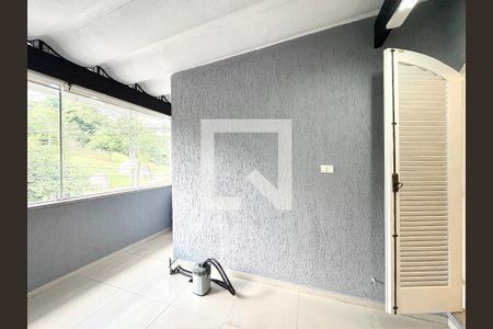Varanda da Suíte de casa à venda com 3 quartos, 355m² em Jardim Monjolo, São Paulo