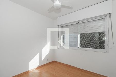 Quarto 2 de apartamento para alugar com 2 quartos, 60m² em Passo D’areia, Porto Alegre