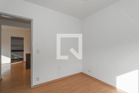 Quarto 2 de apartamento para alugar com 2 quartos, 60m² em Passo D’areia, Porto Alegre