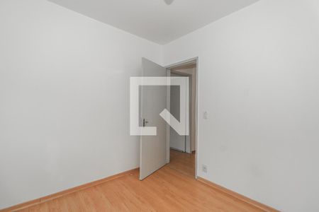 Quarto 2 de apartamento para alugar com 2 quartos, 60m² em Passo D’areia, Porto Alegre