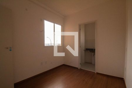 Quarto 02- Suite de apartamento para alugar com 2 quartos, 47m² em Palmeiras, Belo Horizonte
