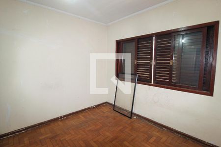 Quarto 1 de casa para alugar com 2 quartos, 90m² em Jardim Ivana, São Paulo