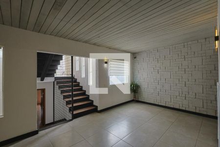 Casa à venda com 4 quartos, 298m² em Santa Lúcia, Belo Horizonte