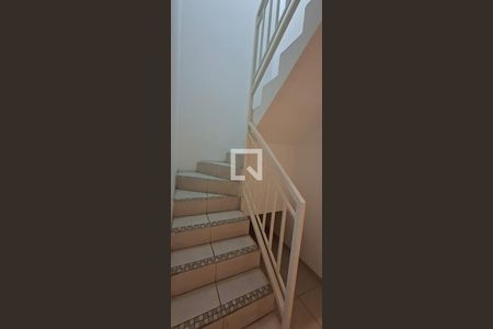Sala de casa de condomínio para alugar com 2 quartos, 100m² em Jardim America, São José dos Campos