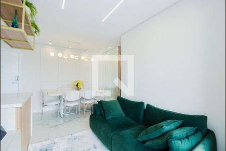 Sala de apartamento à venda com 2 quartos, 56m² em Vila Galvão, Guarulhos