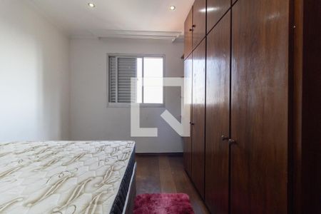 Quarto 1 de apartamento para alugar com 2 quartos, 64m² em Vila Moraes, São Paulo