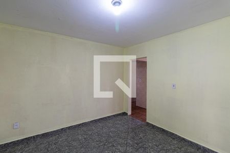 Sala de casa à venda com 2 quartos, 400m² em Cidade Antônio Estêvão de Carvalho, São Paulo