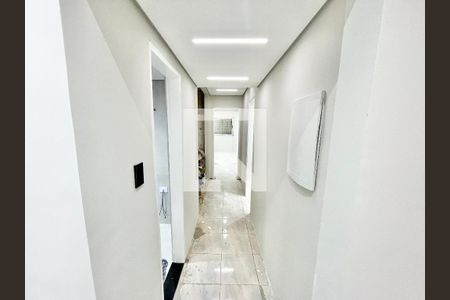 Corredor de apartamento para alugar com 3 quartos, 107m² em Santana, São Paulo