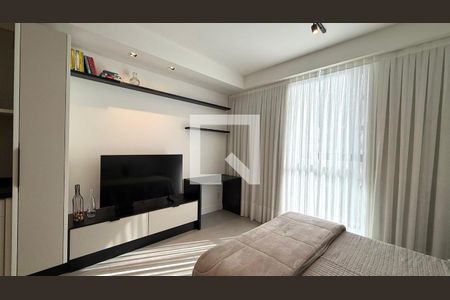 Sala / Quarto de apartamento para alugar com 1 quarto, 37m² em Trindade, Florianópolis