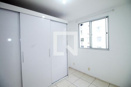 Quarto 2 de apartamento para alugar com 2 quartos, 50m² em Parada de Lucas, Rio de Janeiro