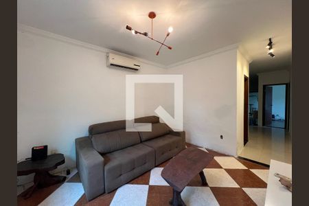Sala de casa para alugar com 3 quartos, 165m² em Jardim Leblon, Belo Horizonte