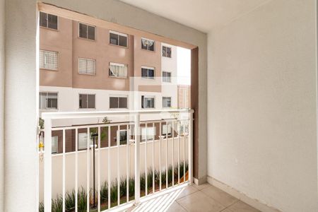 Varanda de apartamento para alugar com 2 quartos, 35m² em Parque Industrial Tomas Edson, São Paulo