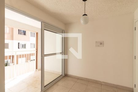 Sala de apartamento para alugar com 2 quartos, 35m² em Parque Industrial Tomas Edson, São Paulo