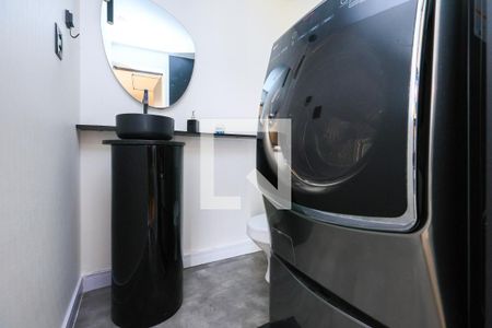 Lavabo de apartamento para alugar com 1 quarto, 67m² em Jardim Monte Kemel, São Paulo