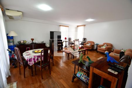 Sala de apartamento para alugar com 4 quartos, 224m² em Centro, Campinas