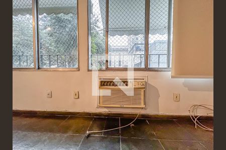 Apartamento para alugar com 2 quartos, 90m² em Laranjeiras, Rio de Janeiro