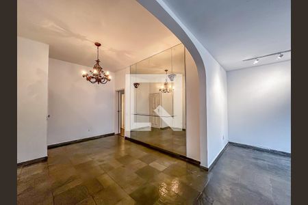 Apartamento para alugar com 2 quartos, 90m² em Laranjeiras, Rio de Janeiro