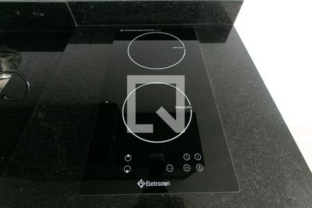 Cozinha - Cooktop de kitnet/studio para alugar com 1 quarto, 26m² em Penha de França, São Paulo