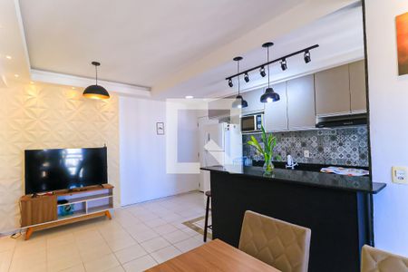 Sala de apartamento à venda com 3 quartos, 67m² em Del Castilho, Rio de Janeiro