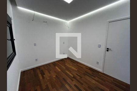 Quarto de casa de condomínio à venda com 4 quartos, 310m² em Quintas do Ingaí, Barueri