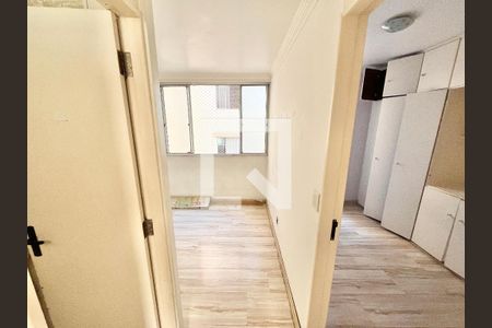 Corredor de apartamento à venda com 2 quartos, 48m² em Casa Verde Alta, São Paulo
