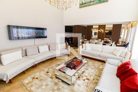 Sala 1 de apartamento para alugar com 3 quartos, 240m² em Vila Suzana, São Paulo