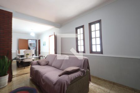 Sala de casa à venda com 3 quartos, 177m² em Cidade São Mateus, São Paulo