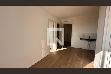Sala/cozinha de kitnet/studio para alugar com 1 quarto, 34m² em Jardim São Luís, São Paulo