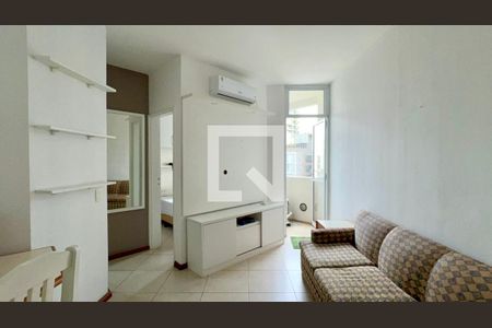 Sala de kitnet/studio para alugar com 1 quarto, 30m² em Jardim Paulista, São Paulo
