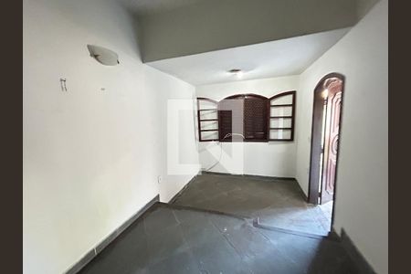 Sala de casa à venda com 1 quarto, 330m² em Piedade, Rio de Janeiro