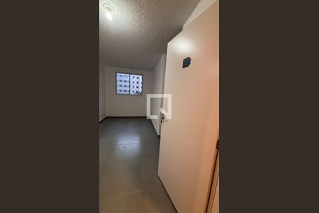 Sala de apartamento para alugar com 2 quartos, 35m² em Cidade São Mateus, São Paulo
