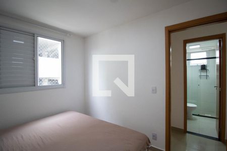 Quarto 1 de apartamento à venda com 2 quartos, 44m² em Jardim Iris, São Paulo