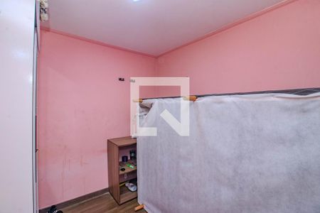 Quarto 1 de casa para alugar com 4 quartos, 146m² em Jardim Itu, Porto Alegre