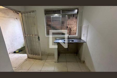 Studio de casa para alugar com 1 quarto, 45m² em Vargem Grande, Rio de Janeiro