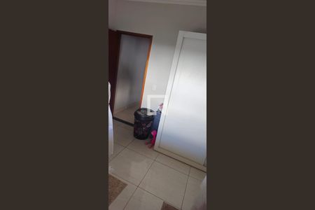 Casa para alugar com 3 quartos, 200m² em Jardim Holanda, Uberlândia