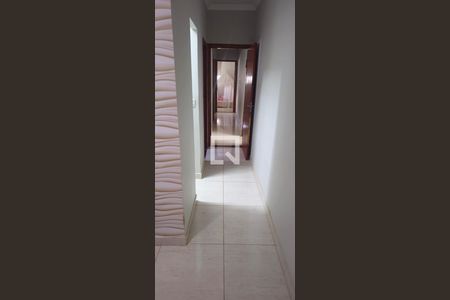 Casa para alugar com 3 quartos, 200m² em Jardim Holanda, Uberlândia