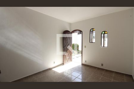 Apartamento para alugar com 2 quartos, 60m² em Ogiva, Cabo Frio