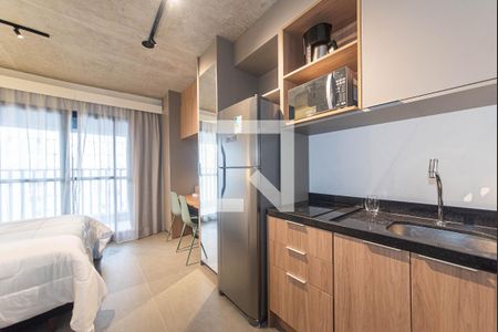 Cozinha de apartamento para alugar com 1 quarto, 26m² em Brooklin, São Paulo