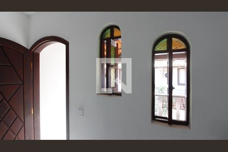 Apartamento para alugar com 2 quartos, 60m² em Ogiva, Cabo Frio