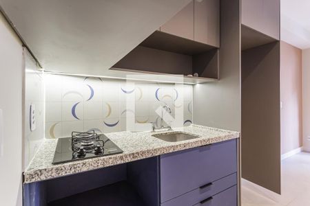 Sala/Cozinha de apartamento para alugar com 1 quarto, 30m² em Indianópolis, São Paulo