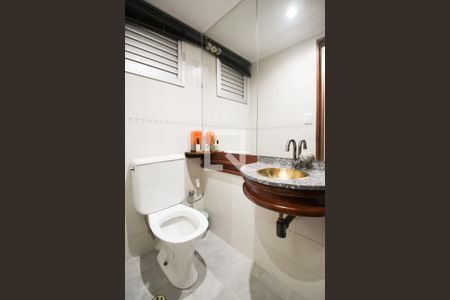 Lavabo de apartamento à venda com 3 quartos, 100m² em Indianópolis, São Paulo