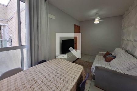 Sala de apartamento para alugar com 2 quartos, 62m² em Vila Lage, São Gonçalo