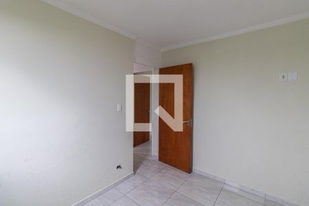 Quarto 2 de apartamento para alugar com 2 quartos, 65m² em Vila Silvia, São Paulo