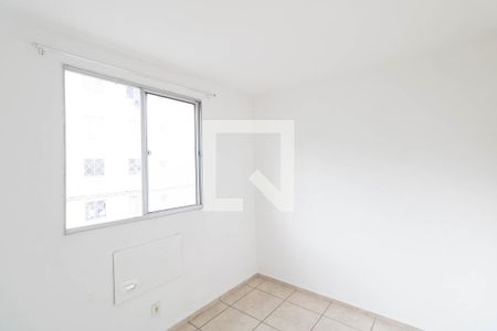 Quarto 1 de apartamento para alugar com 2 quartos, 45m² em Guaratiba, Rio de Janeiro
